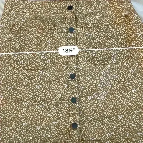 Kimchi Blue mini skirt size 6 - Picture 7 of 9